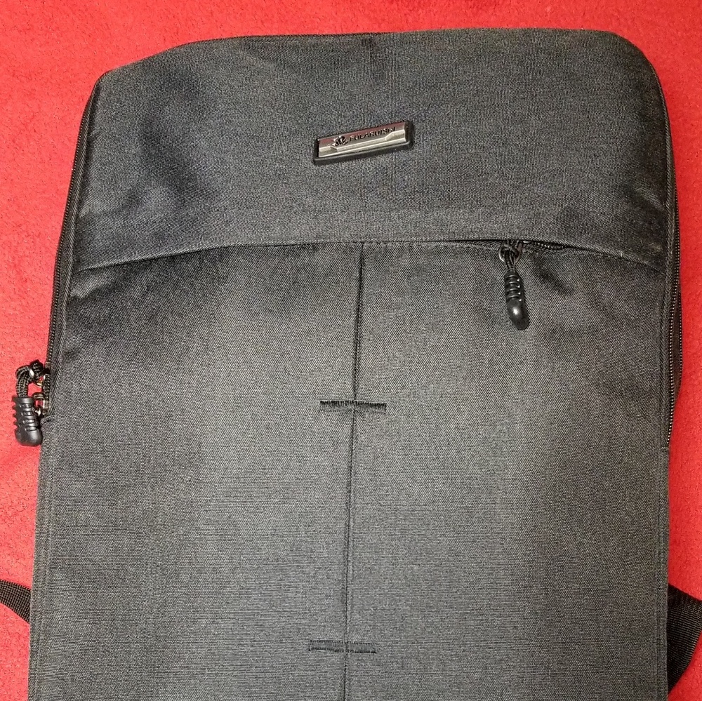 Laptop backpak